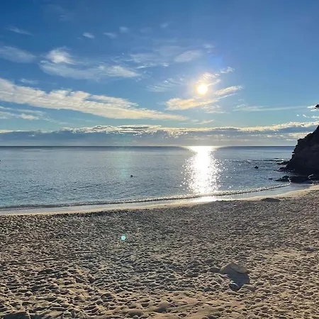 Sunny With Sea View, Lots Of Land, Very Quiet Апартаменти