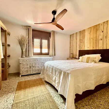 Sunny With Sea View, Lots Of Land, Very Quiet Appartamento *